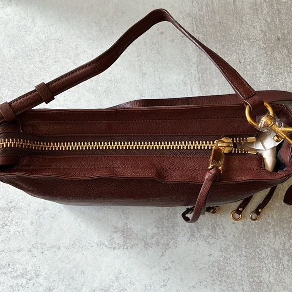 Rebecca Minkoff MAB Boxy Crossbody Color Cigaro - Picture 15 of 16